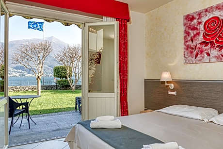 Superior Double or Twin Room with Lake View