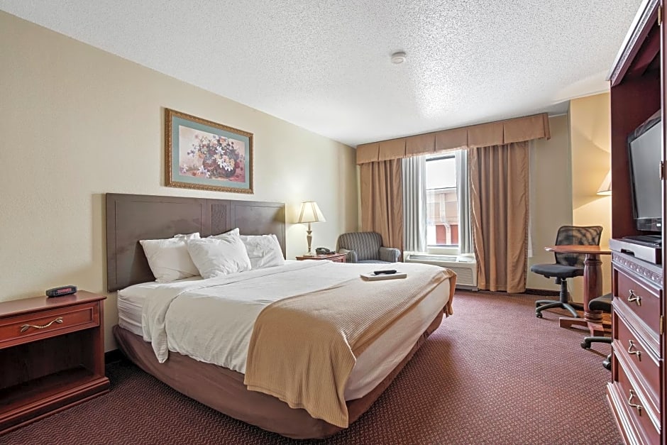 Stay USA Hotel and Suites