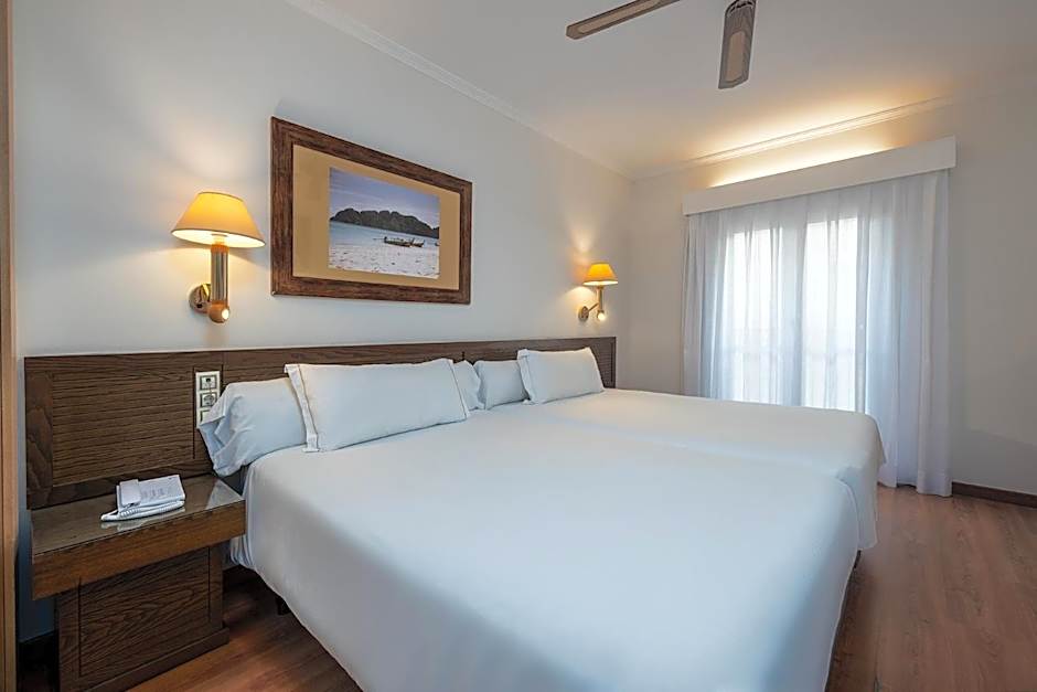 Senator Cadiz Spa Hotel