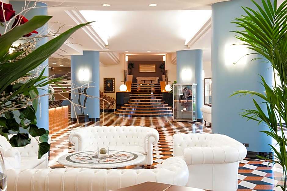 Montresor Hotel Tower