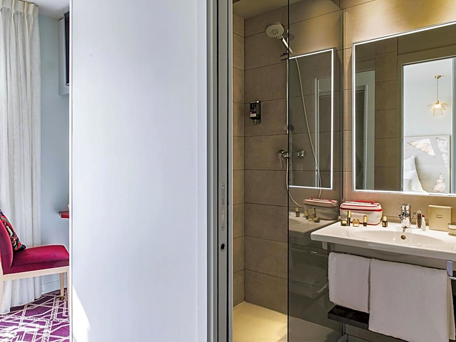Mercure Paris Pont de Levallois Neuilly