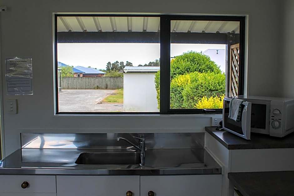 Holdens Bay Holiday Park