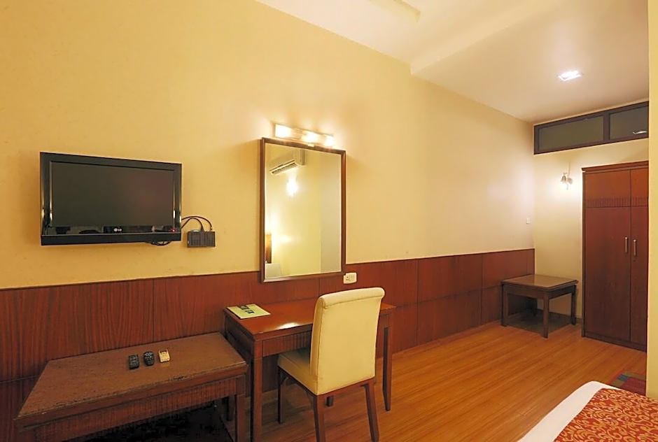 Hotel Millennium