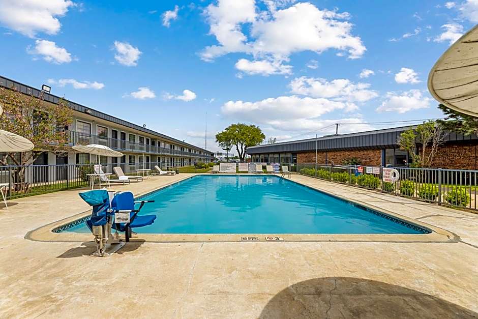 Americas Best Value Inn-Ft. Worth/Hurst