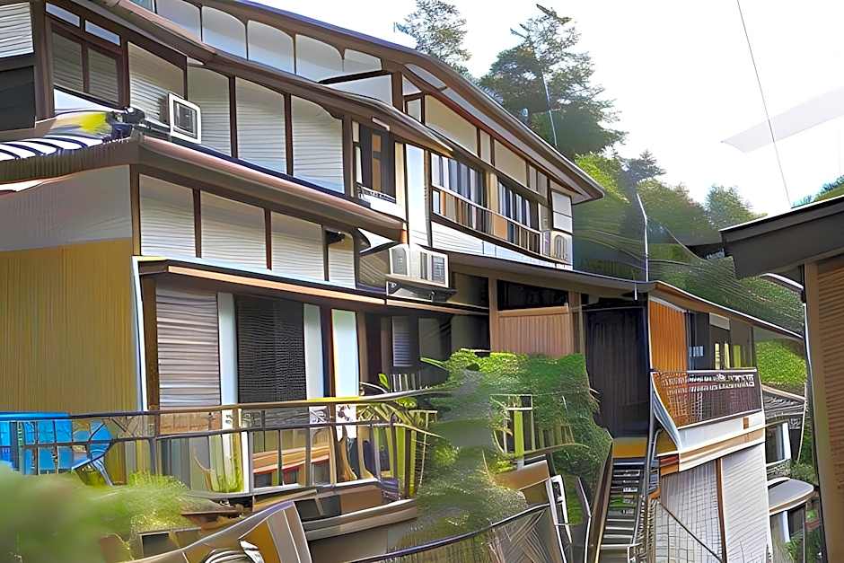 J-Hoppers Kumano Yunomine Guesthouse