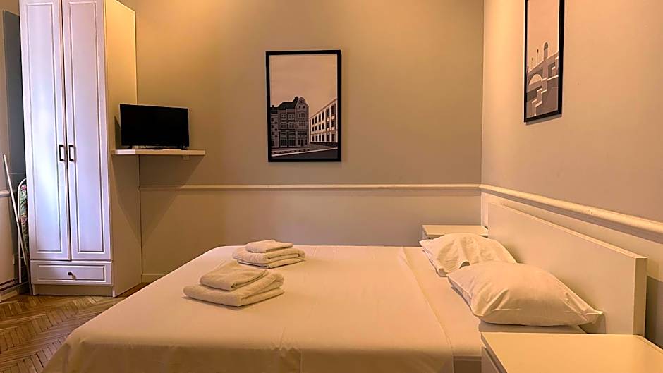 Carol Residence - ultra central - powered by NEO