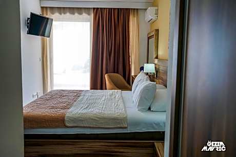 Suite with Sea View