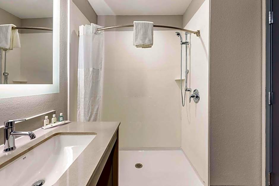 Quality Inn & Suites Joelton - Nashville