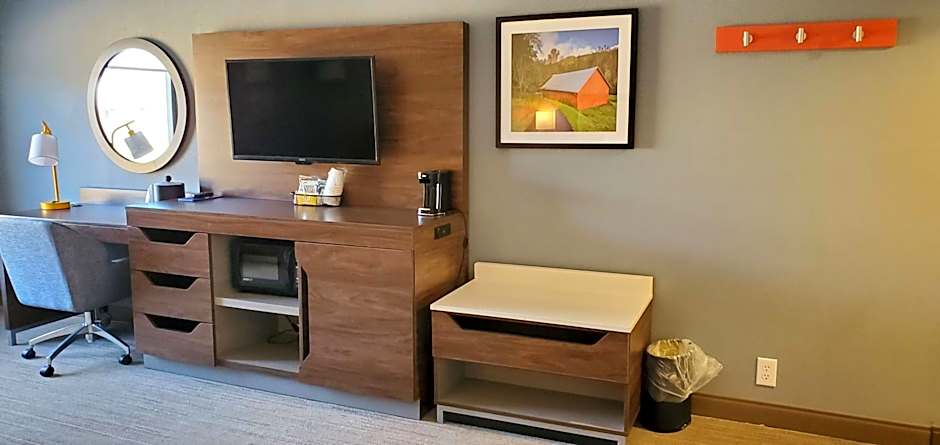 Hampton Inn By Hilton Hillsville