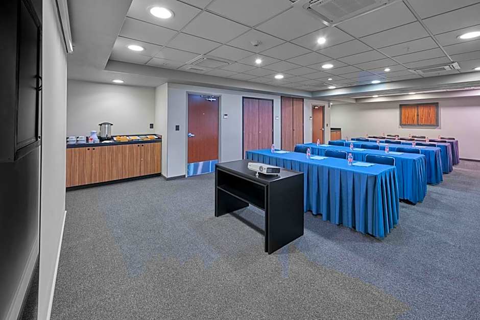 City Express by Marriott Ciudad de México Plaza Central