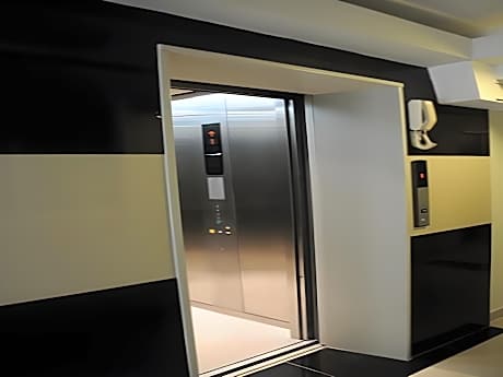 Triple Room - Non-Smoking