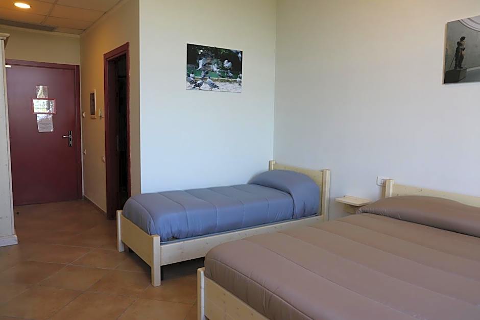 Student's Hostel Parma