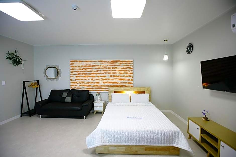 Damyang Thirasia Pension