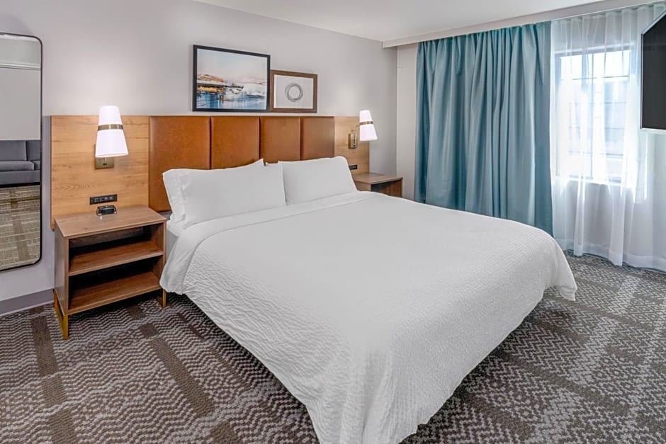 Staybridge Suites Denver - Cherry Creek