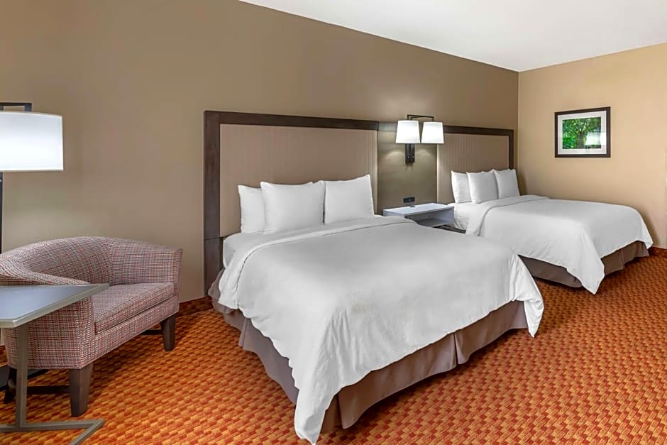 Best Western Plus Kendall Hotel & Suites