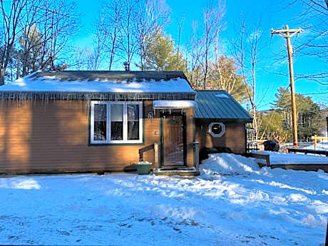 Brook Road Cabin