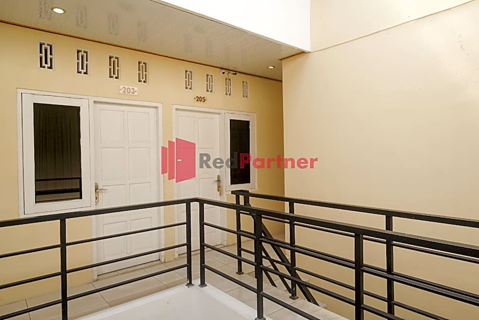 Wisma Fortuna Syariah Mitra By RedDoorz – Sukoharjo, SD