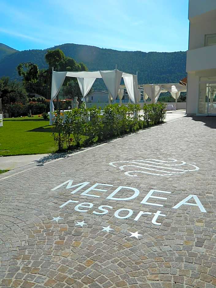 Medea Resort — 30 fotoğraftan 1. fotoğraf