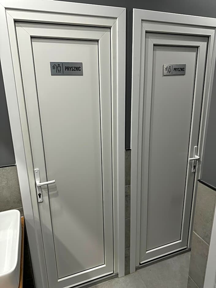 Green Hostel Katowice - 24h Parking