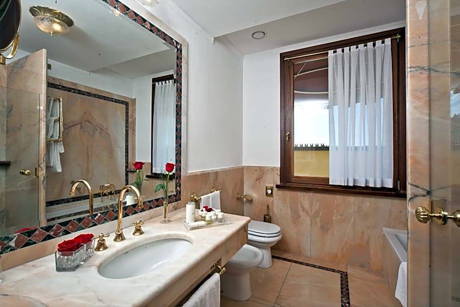 Due Torri Hotel