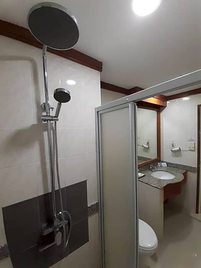 SARA HOTEL