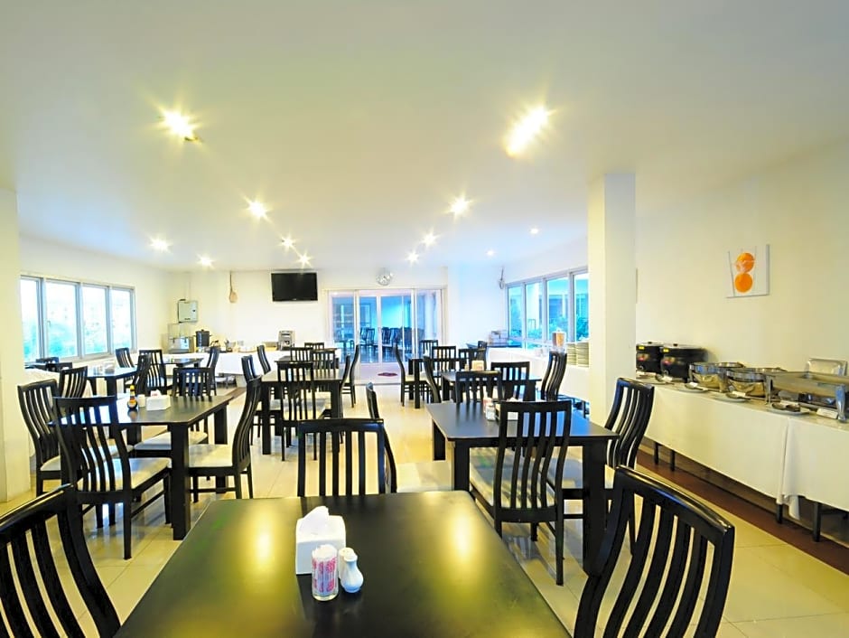 BS Premier Airport Hotel