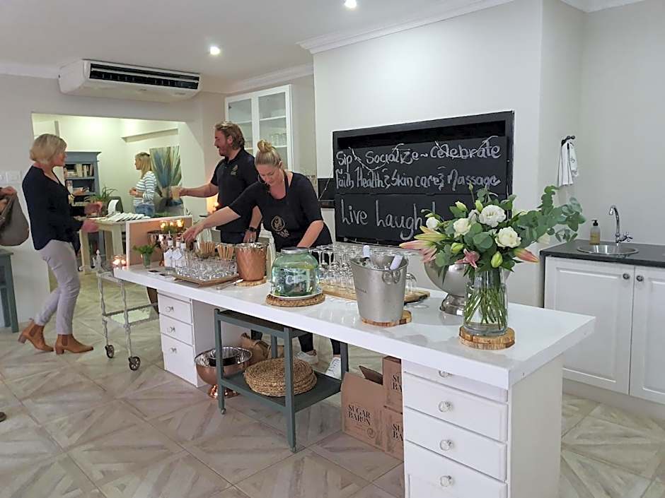 66 On Monzali 4 Star Luxury Guesthouse