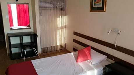 Double or Twin Room - Disability Access