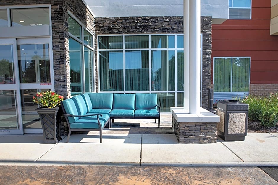 Fairfield Inn & Suites by Marriott Richmond Airport
