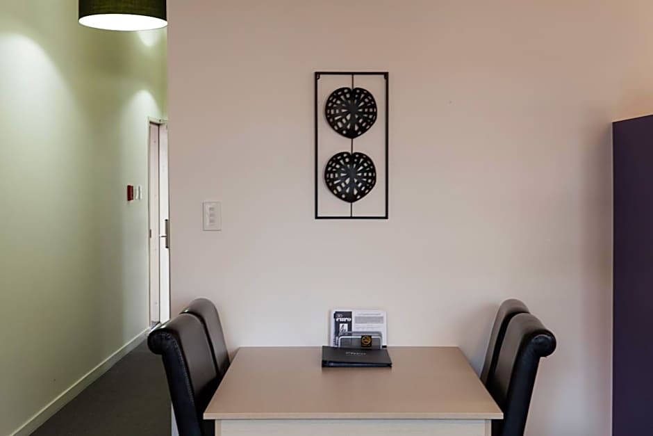 315 Euro Motel and Serviced Apartments