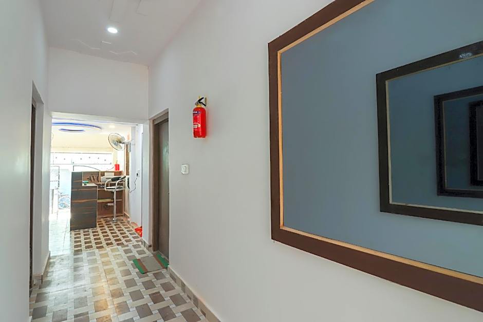 Hotel Ram Inn by OYO Rooms – Ayodhya, VA