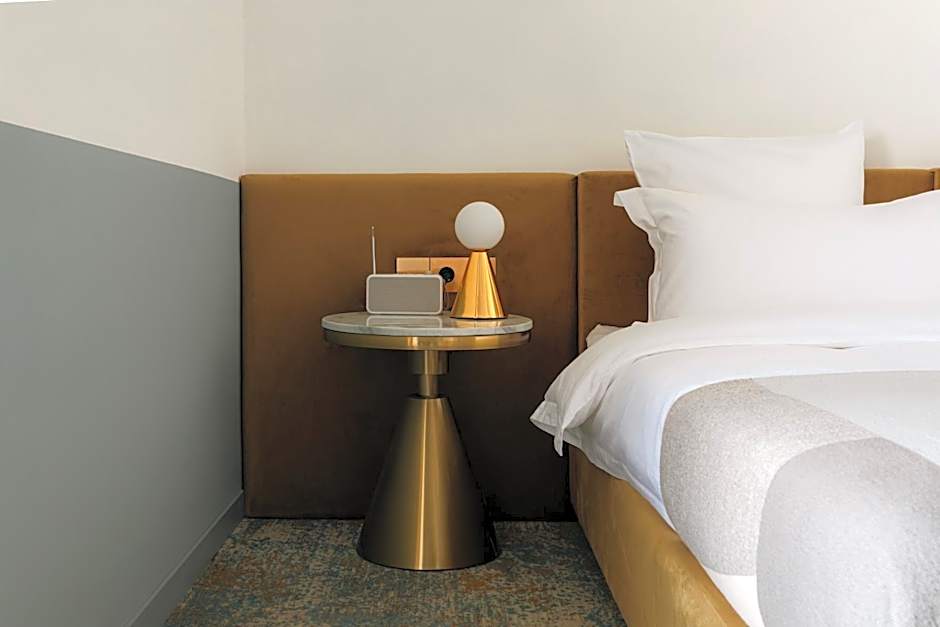 Castor & Pollux Hotel