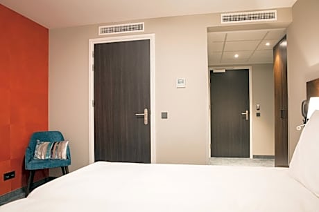 Economy Twin Room