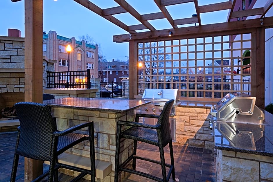Homewood Suites by Hilton Rochester Mayo Clinic-St. Marys Campus