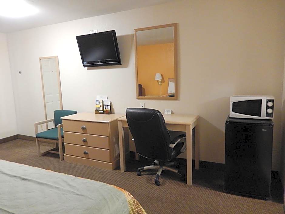 Executive Inn Pearsall