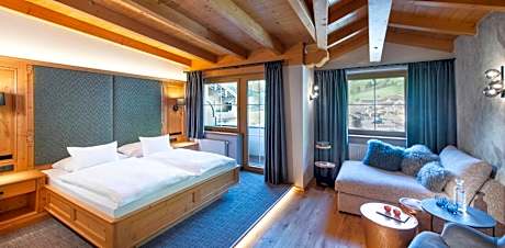 Double Room with Mountain View