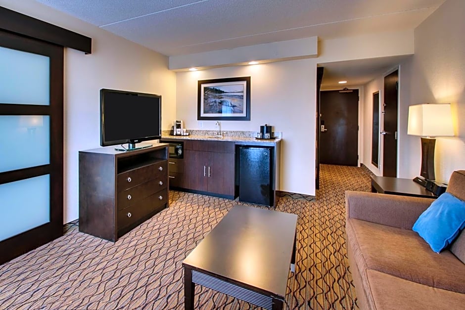 Holiday Inn Express Baltimore-Bwi Airport West