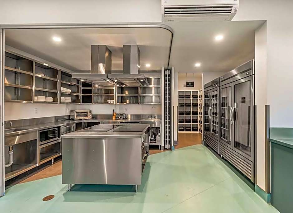 Nowhere Special Hostel