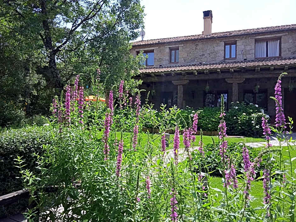 Posada Restaurante Fuenteplateada