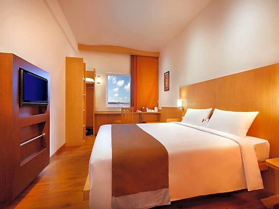 Ibis Bali Kuta Hotel