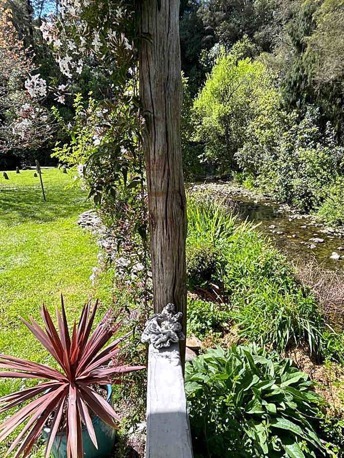 River Song Retreat Golden Bay