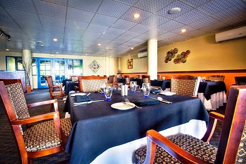 Cara Suites Hotel and Conference Centre