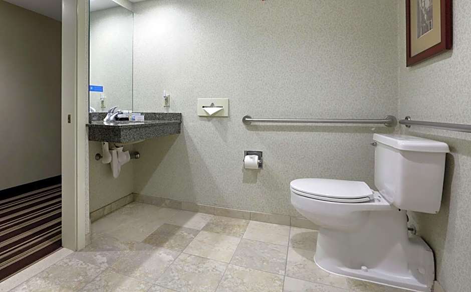 Hampton Inn By Hilton Boston/Natick