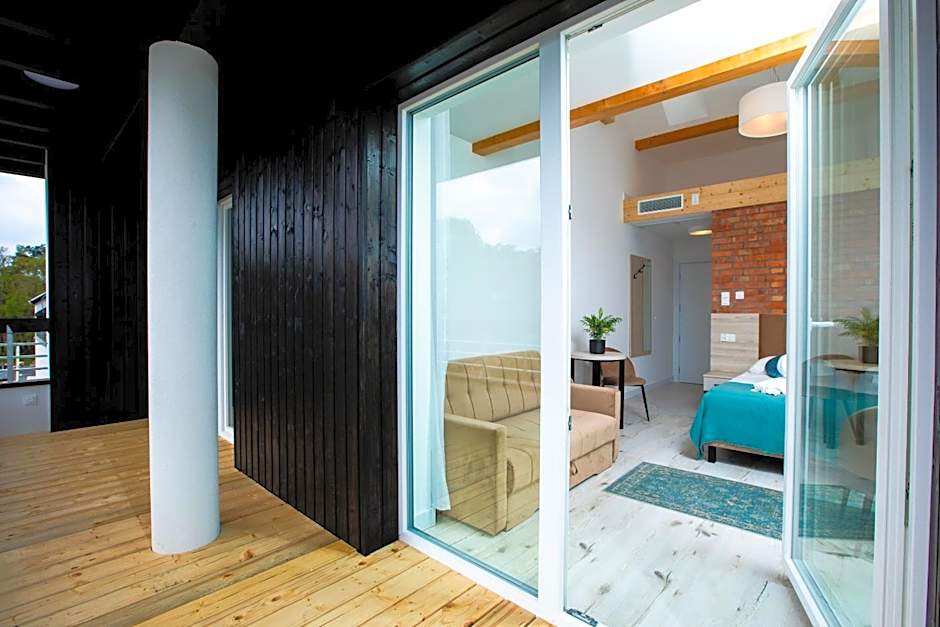 APARTAMENTY przy plaży z basenem z podgrzewaną wodą i mini SPA - Ośrodek Kolonijno-Wczasowy Mewa