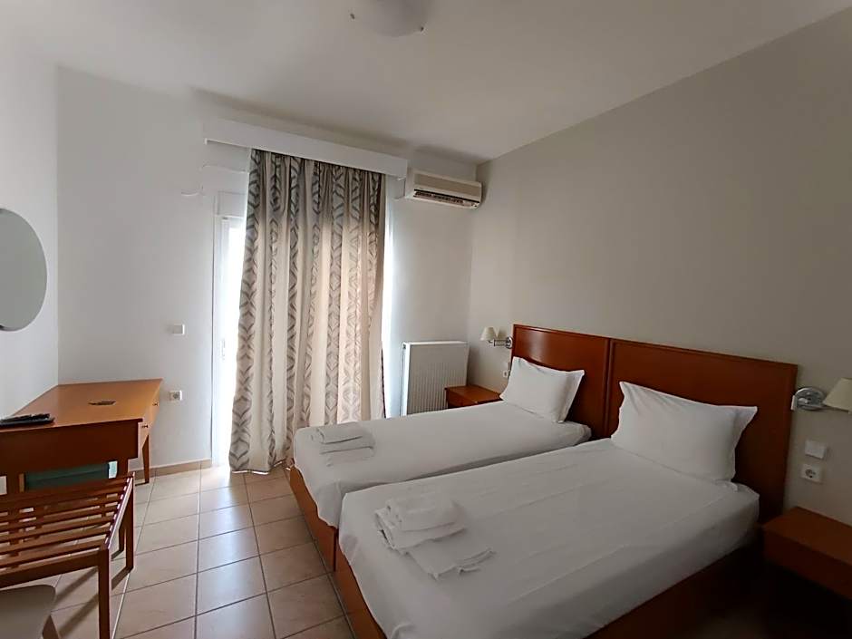 Stavros Beach Hotel