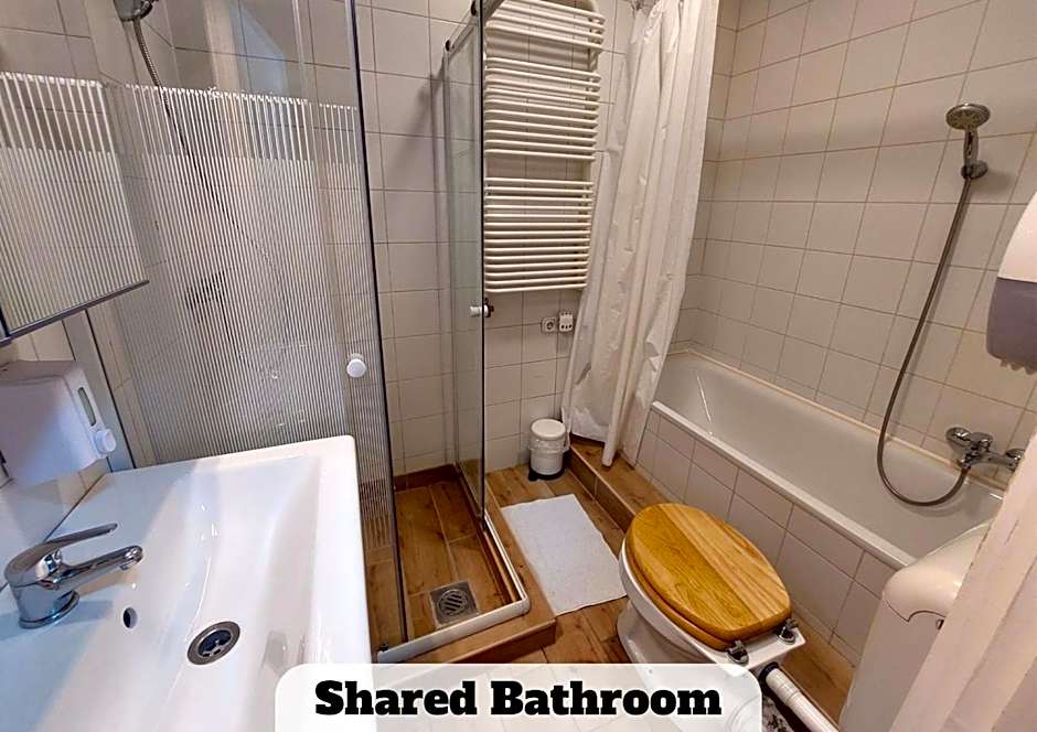 Black Sheep Budapest Smart Rooms