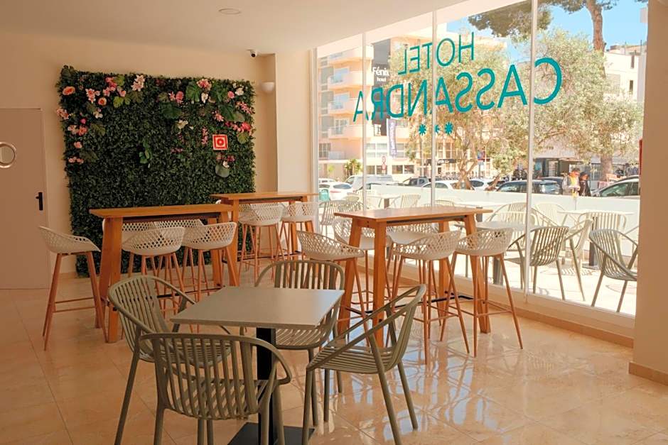 Hotel Cassandra