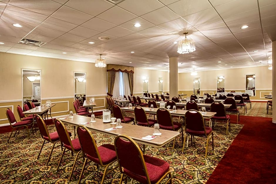 Ramada by Wyndham Ligonier