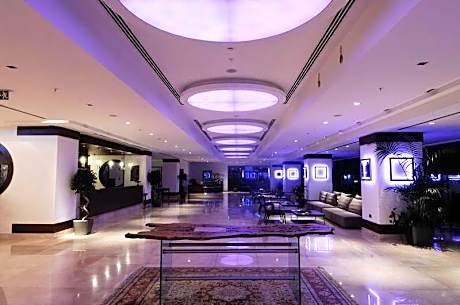 Malpas Hotel & Casino