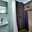Janne Hotel with Self Check-in